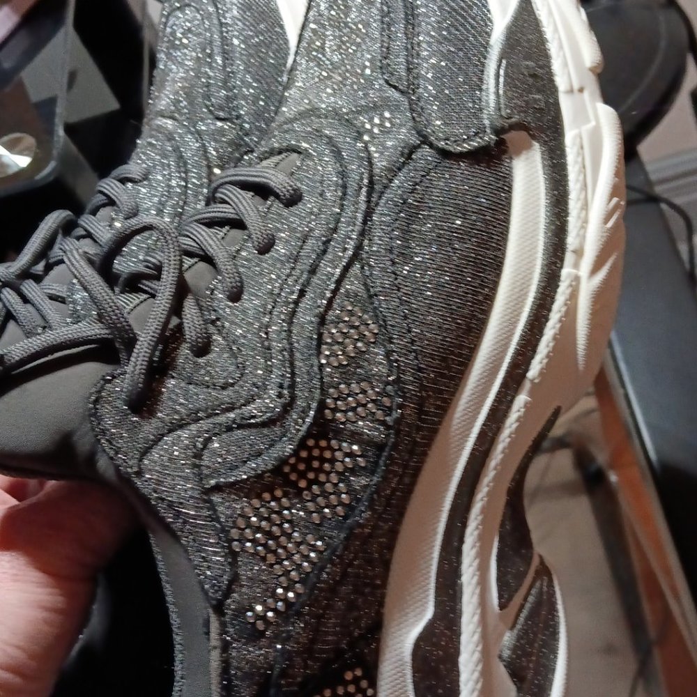 JESSICA Simpson  Speedey 2 Metallic retro chunky Sneakers - Picture 3 of 16